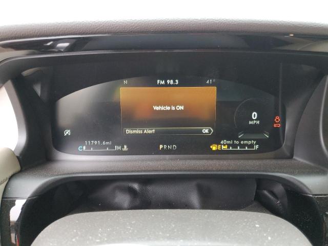 5LM5J6XC8NGL21099 - 2022 LINCOLN AVIATOR 白色 照片 9