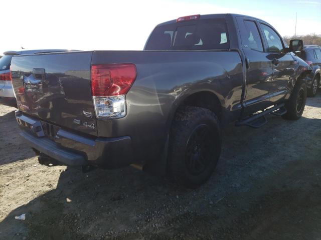 5TFUW5F13DX298487 - 2013 TOYOTA TUNDRA DOUBLE CAB SR5 GRAY photo 3