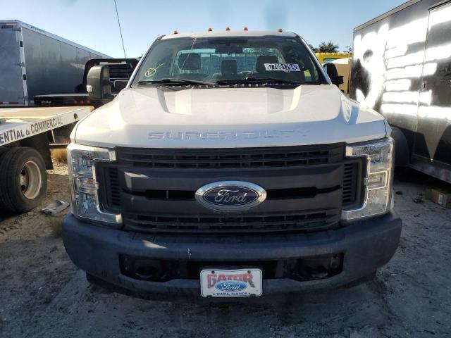 1FDRF3G6XJEC19923 - 2018 FORD F350 SUPER DUTY WHITE photo 5