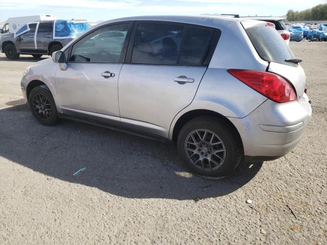 3N1BC13E29L377901 - 2009 NISSAN VERSA S SILVER photo 2