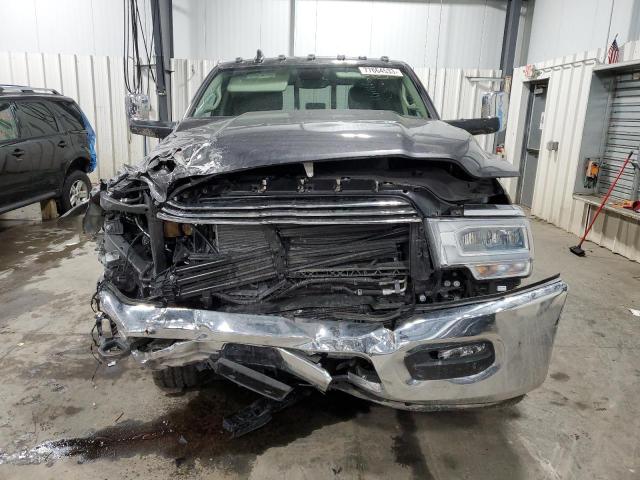 3C63R3EL3NG440683 - 2022 RAM 3500 LARAMIE GRAY photo 5