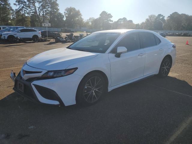 2022 TOYOTA CAMRY SE, 