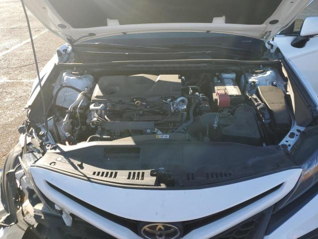 4T1G11AK0NU634485 - 2022 TOYOTA CAMRY SE WHITE photo 11