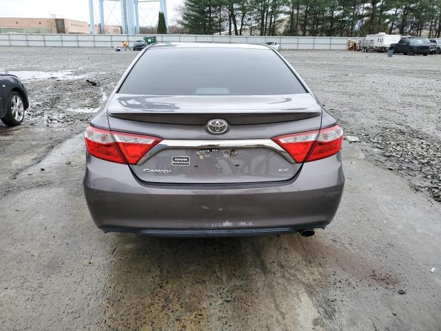 4T1BF1FK0FU970031 - 2015 TOYOTA CAMRY LE GRAY photo 6
