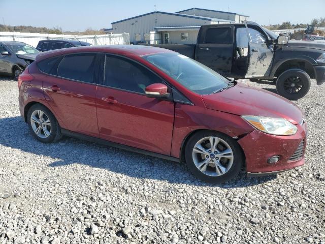 1FADP3K24EL102877 - 2014 FORD FOCUS SE MAROON photo 4