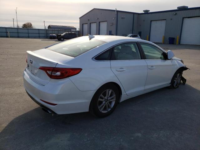 5NPE24AF0HH534074 - 2017 HYUNDAI SONATA SE WHITE photo 3