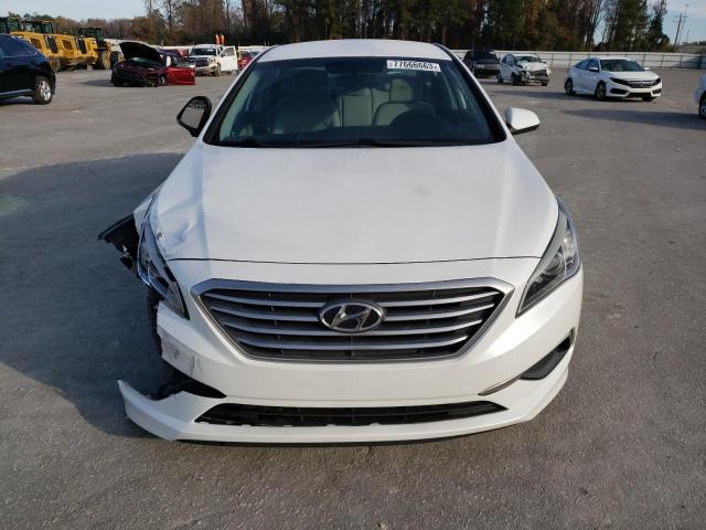 5NPE24AF0HH534074 - 2017 HYUNDAI SONATA SE WHITE photo 5