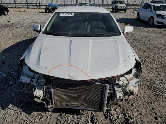 2G1105SA0G9172514 - 2016 CHEVROLET IMPALA LT WHITE photo 5