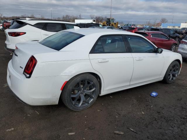 2C3CCAAG6LH225310 - 2020 CHRYSLER 300 TOURING WHITE photo 3