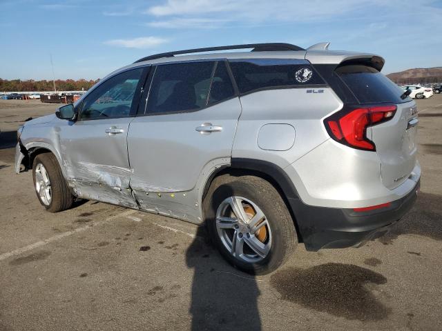 3GKALMEX1JL259937 - 2018 GMC TERRAIN SLE SILVER photo 2