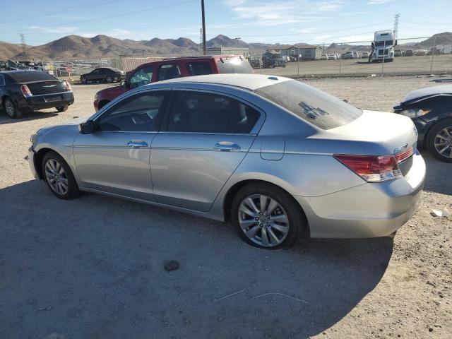 1HGCP3F84CA027337 - 2012 HONDA ACCORD EXL SILVER photo 2