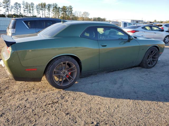2C3CDZFJ2PH527232 - 2023 DODGE CHALLENGER R/T SCAT PACK GREEN photo 3