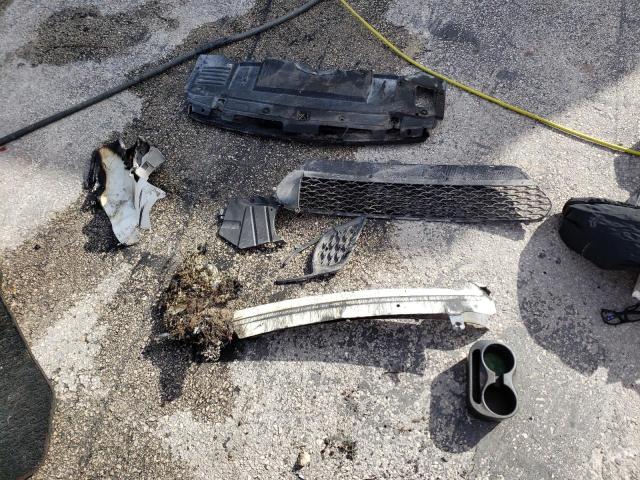 JF1ZNAA17D1718110 - 2013 TOYOTA SCION FR-S თეთრი ფოტო 12