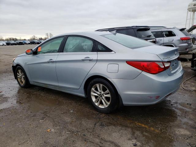 5NPEB4AC2DH557582 - 2013 HYUNDAI SONATA GLS BLUE photo 2