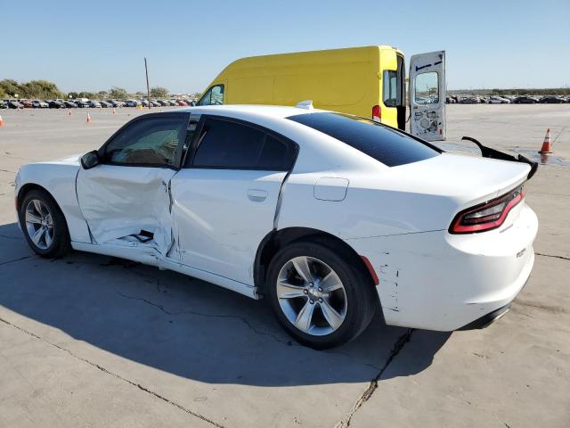 2C3CDXHG8GH246543 - 2016 DODGE CHARGER SXT WHITE photo 2