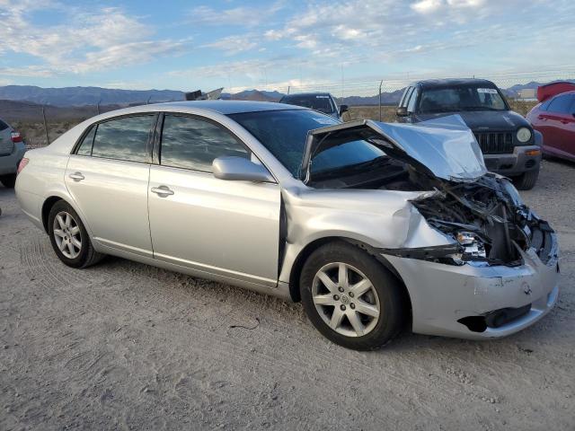 4T1BK36B19U339946 - 2009 TOYOTA AVALON XL SILVER photo 4