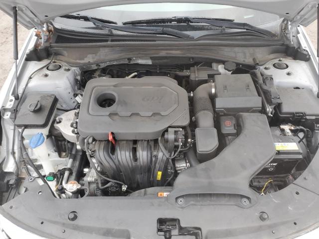 5XXGU4L35JG273757 - 2018 KIA OPTIMA EX SILVER photo 11