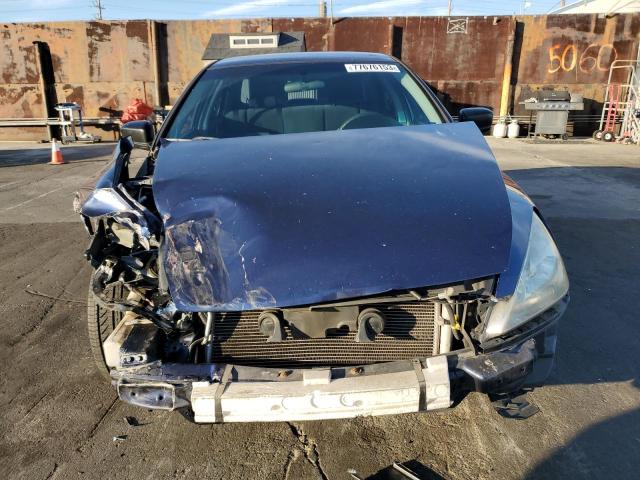 1HGCM56125A120464 - 2005 HONDA ACCORD DX BLUE photo 5