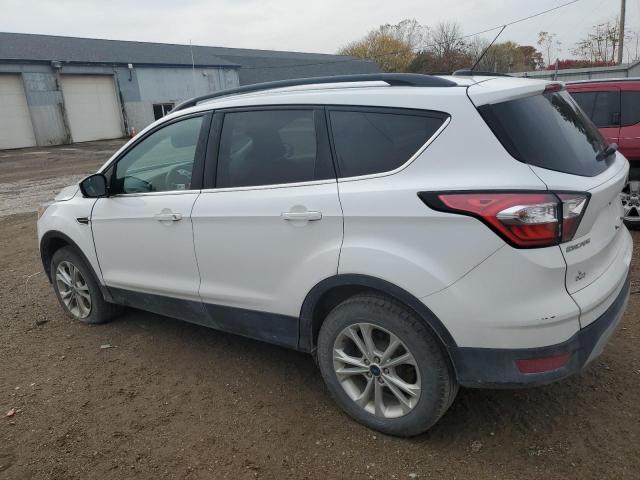 1FMCU9GD7JUC43034 - 2018 FORD ESCAPE SE WHITE photo 2