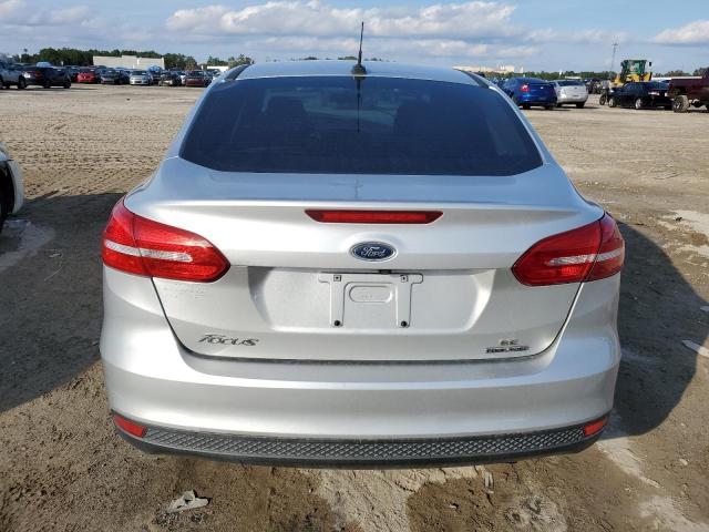 1FADP3F29GL284623 - 2016 FORD FOCUS SE SILVER photo 6