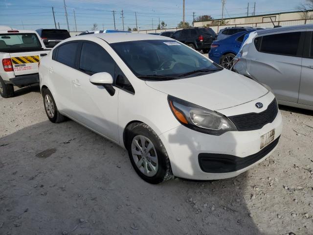 KNADM4A34F6454258 - 2015 KIA RIO LX WHITE photo 4