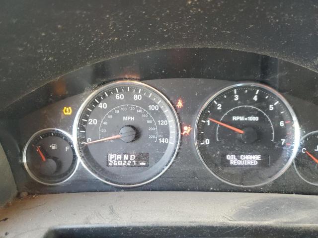 1J4RG4GK5AC114734 - 2010 JEEP COMMANDER SPORT Silber Foto 9