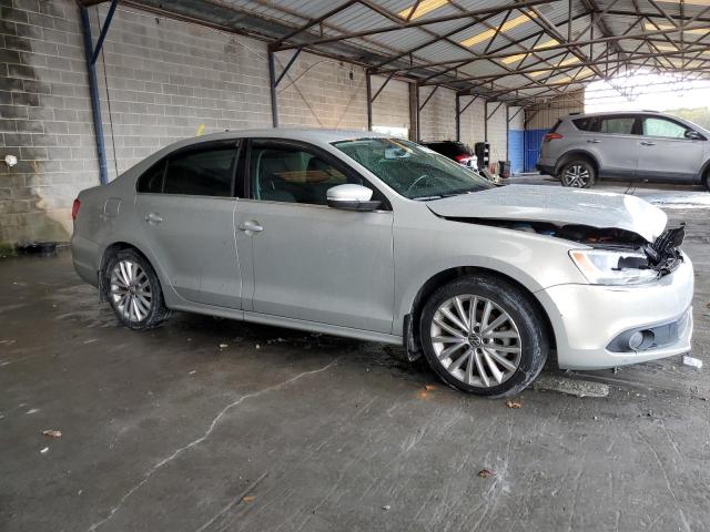 3VWLX7AJ4BM094535 - 2011 VOLKSWAGEN JETTA SEL SILVER photo 4