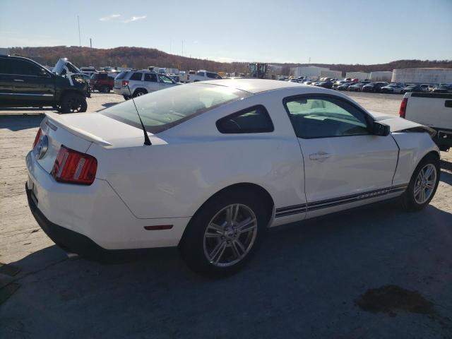 1ZVBP8AM0C5255790 - 2012 FORD MUSTANG WHITE photo 3