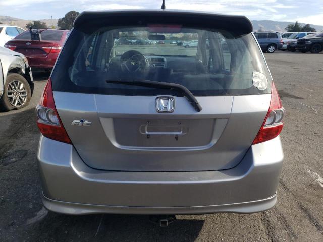 JHMGD37628S064103 - 2008 HONDA FIT SPORT SILVER photo 6