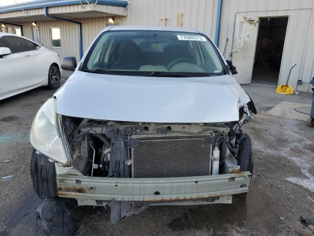 3N1CN7AP7EL815862 - 2014 NISSAN VERSA S SILVER photo 5