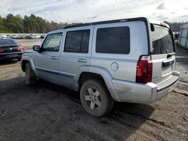 1J8HG48K77C700949 - 2007 JEEP COMMANDER SILVER photo 2