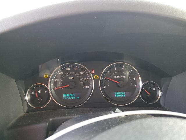 1J8HG48K77C700949 - 2007 JEEP COMMANDER 银色 照片 9