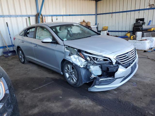 5NPE24AF1FH005357 - 2015 HYUNDAI SONATA SE SILVER photo 4