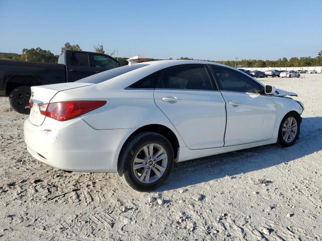 5NPEB4AC7DH736202 - 2013 HYUNDAI SONATA GLS WHITE photo 3