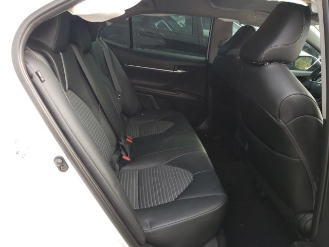 4T1T11AK7PU746296 - 2023 TOYOTA CAMRY SE NIGHT SHADE WHITE photo 10