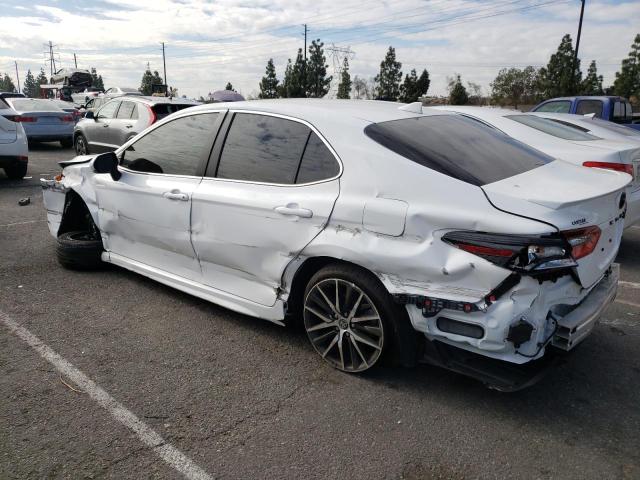 4T1T11AK7PU746296 - 2023 TOYOTA CAMRY SE NIGHT SHADE WHITE photo 2