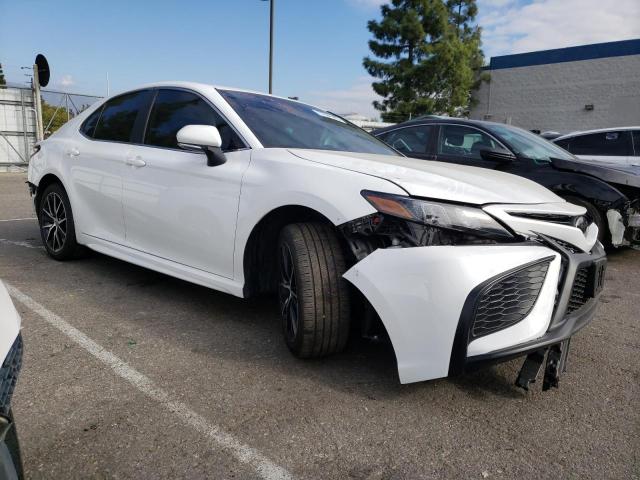 4T1T11AK7PU746296 - 2023 TOYOTA CAMRY SE NIGHT SHADE WHITE photo 4