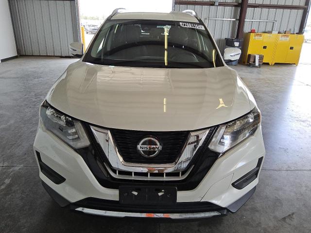 KNMAT2MV7KP555597 - 2019 NISSAN ROGUE S WHITE photo 5