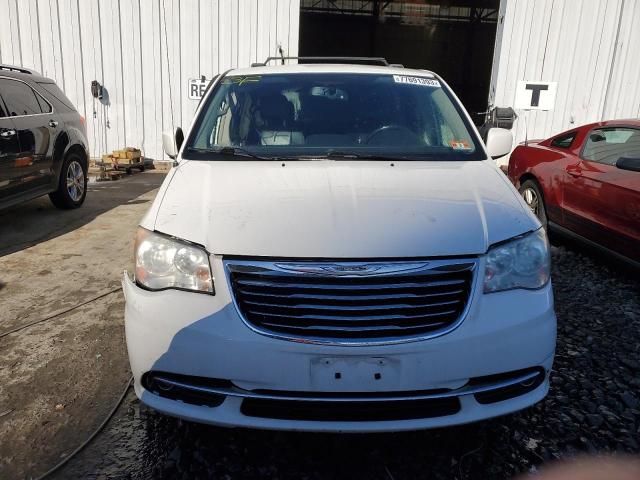 2C4RC1BG9DR692754 - 2013 CHRYSLER TOWN & COU TOURING WHITE photo 5