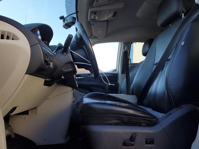 2C4RC1BG9DR692754 - 2013 CHRYSLER TOWN & COU TOURING WHITE photo 7