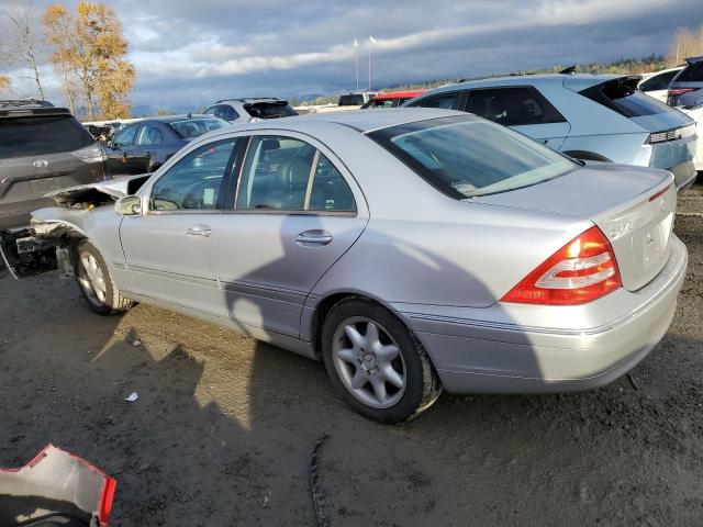 WDBRF61J53F396913 - 2003 MERCEDES-BENZ C 240 SILVER photo 2