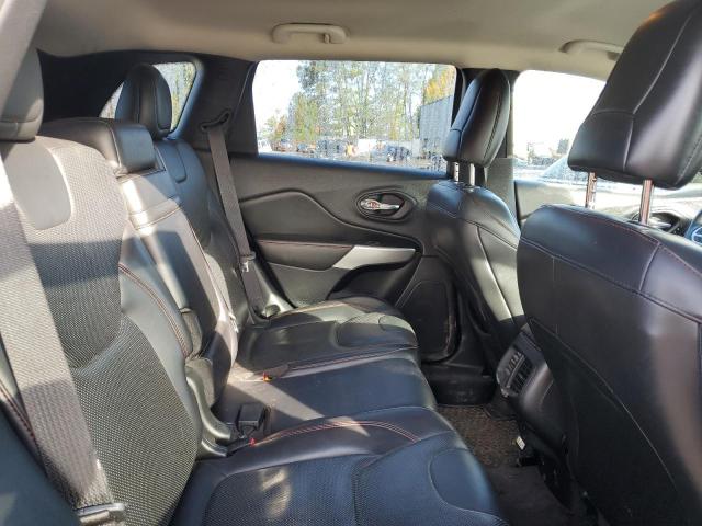 1C4PJMBS1HD237067 - 2017 JEEP CHEROKEE TRAILHAWK GRAY photo 11