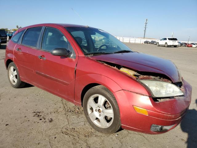 3FAFP37NX5R135637 - 2005 FORD FOCUS ZX5 RED photo 4