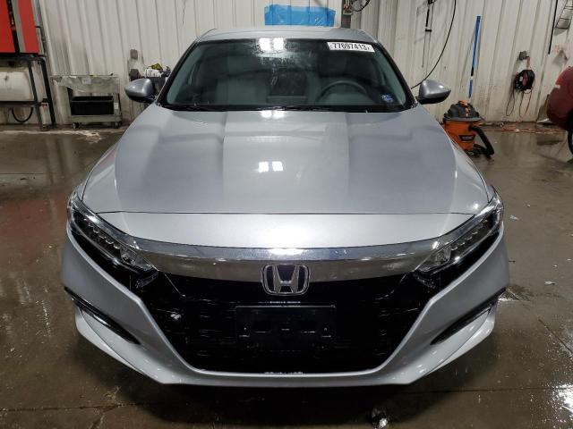 1HGCV1F12JA257100 - 2018 HONDA ACCORD LX SILVER photo 5