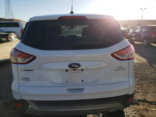 1FMCU0G98FUB13178 - 2015 FORD ESCAPE SE WHITE photo 6