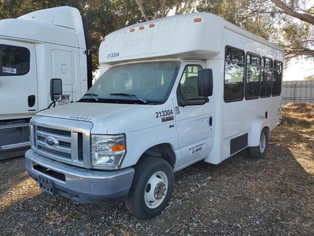 1FDEE3FL3DDB12800 - 2013 FORD ECONOLINE E350 SUPER DUTY CUTAWAY VAN WHITE photo 1