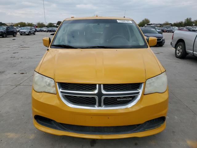 2D4RN3DG1BR688488 - 2011 DODGE GRAND CARA MAINSTREET YELLOW photo 5