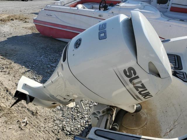 REC24391A717 - 2017 CARAVELLE BOAT 白色 照片 7