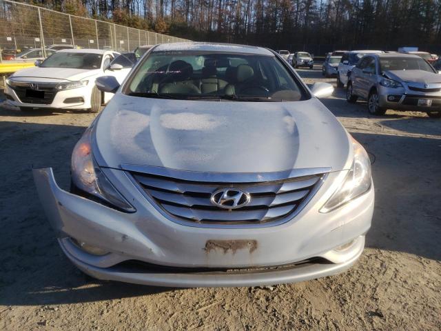 5NPEC4ACXDH649813 - 2013 HYUNDAI SONATA SE SILVER photo 5