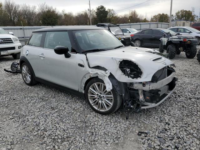 WMW53DH0XP2T07115 - 2023 MINI COOPER S SILVER photo 4